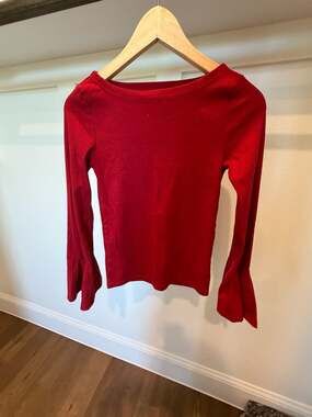 Gap Women's Red Ribbed Knit Bell Sleeve Top